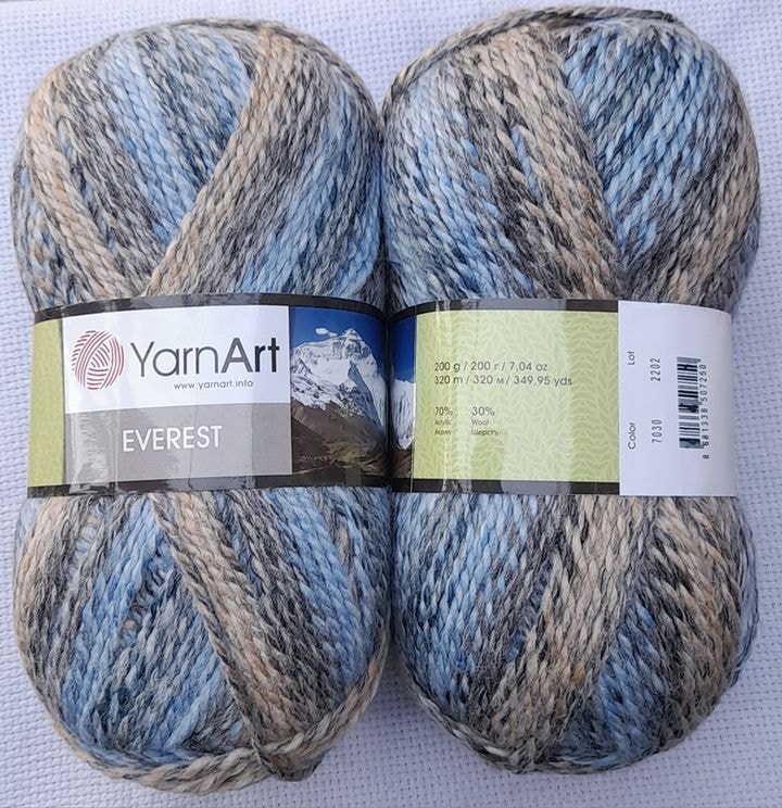 YarnArt Everest 01
