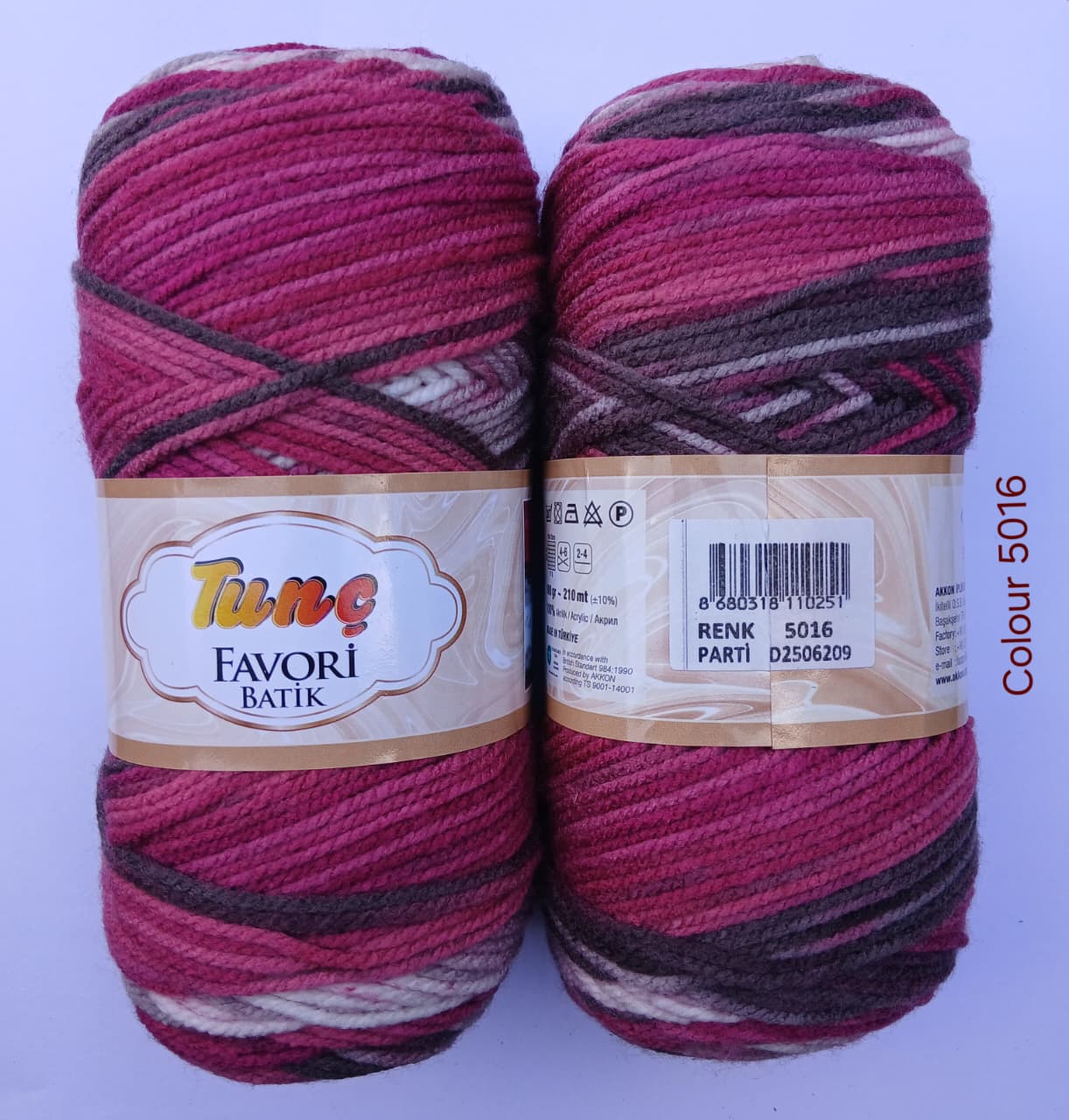 Tunc Favori Batik Yarn 5016