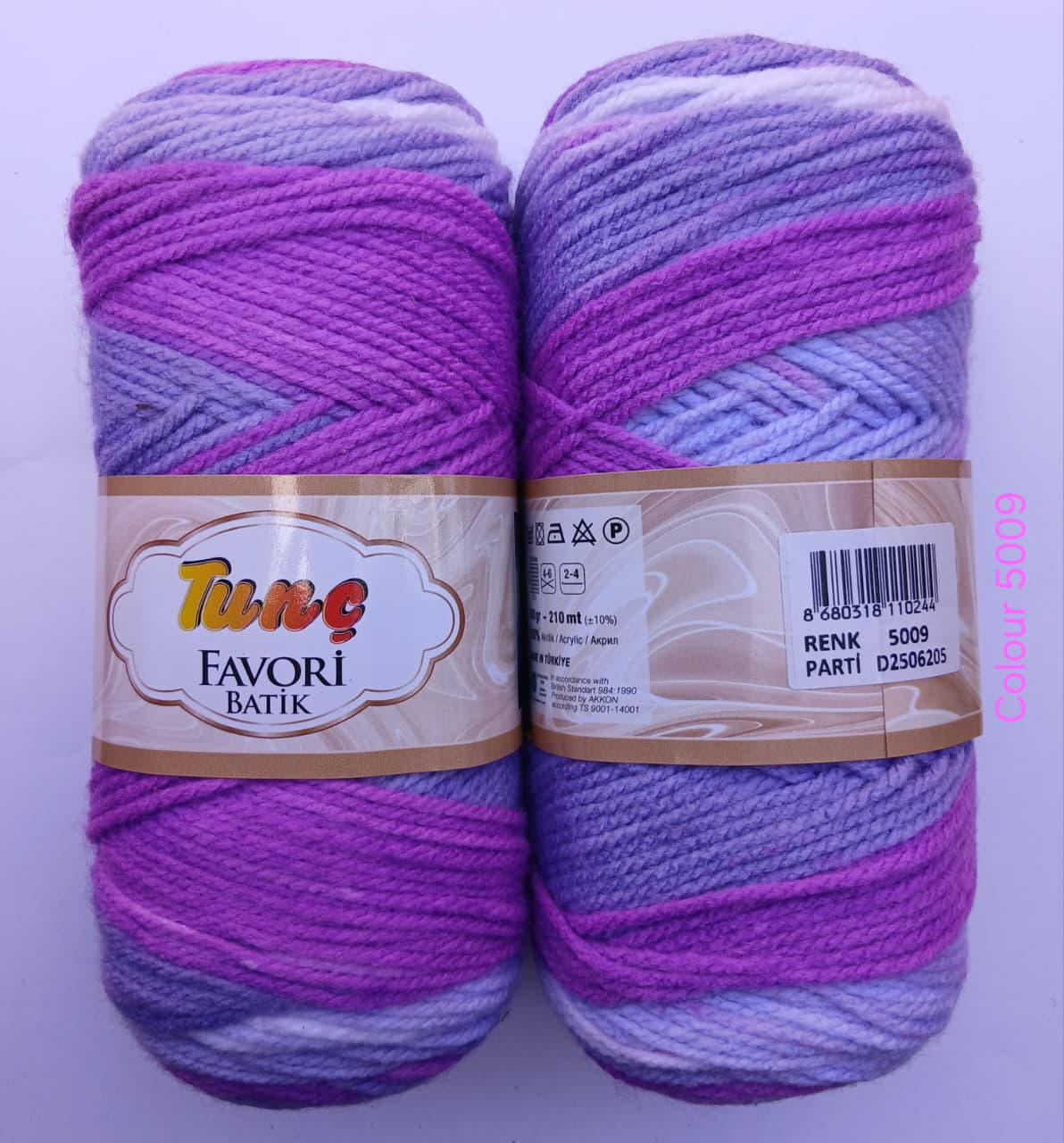 Tunc Favori Batik Yarn 5009