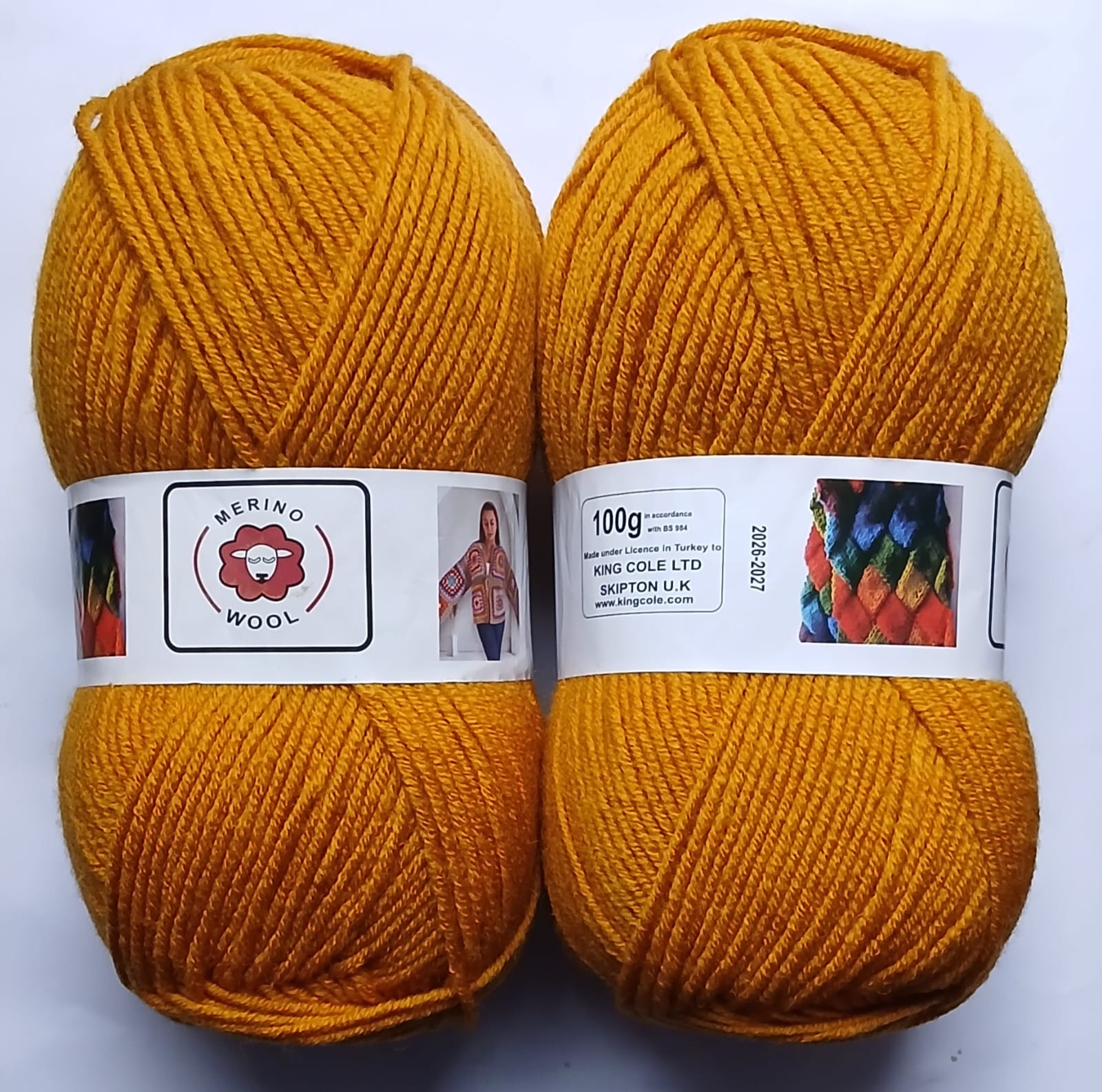 Merino Wool Blend Yarn ( 06 )