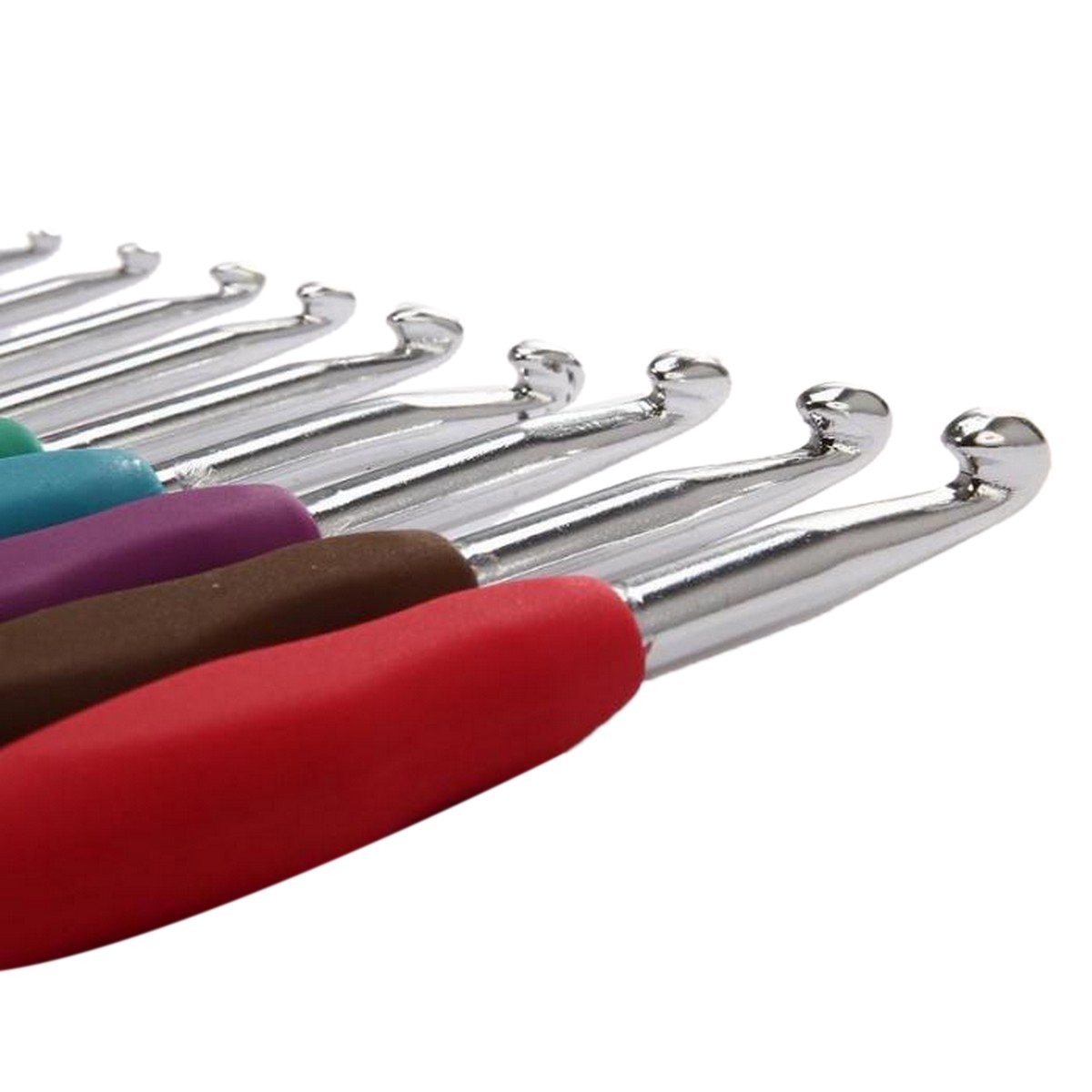Crochet Hooks with Soft Grip (2mm–10mm) | All Sizes & Complete Set